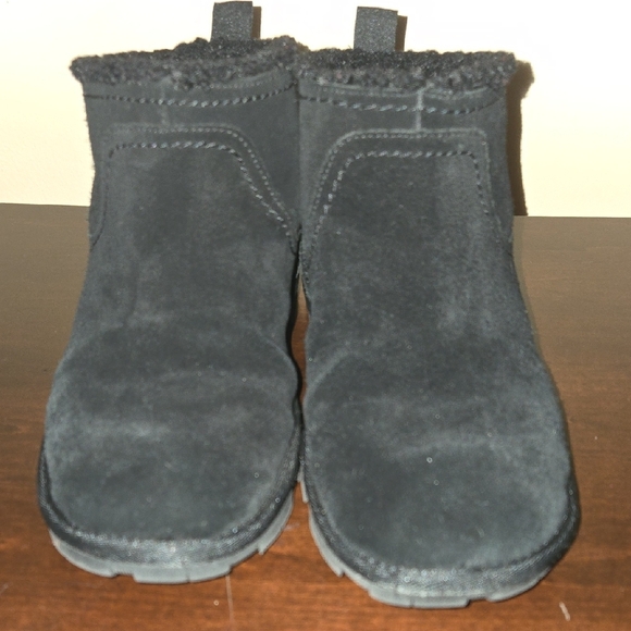 Lucky Brand Black Fuzzy Lined Boots - Picture 2 of 13